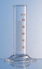 Cilindro graduato vetro borosilicato forma bassa ml 500